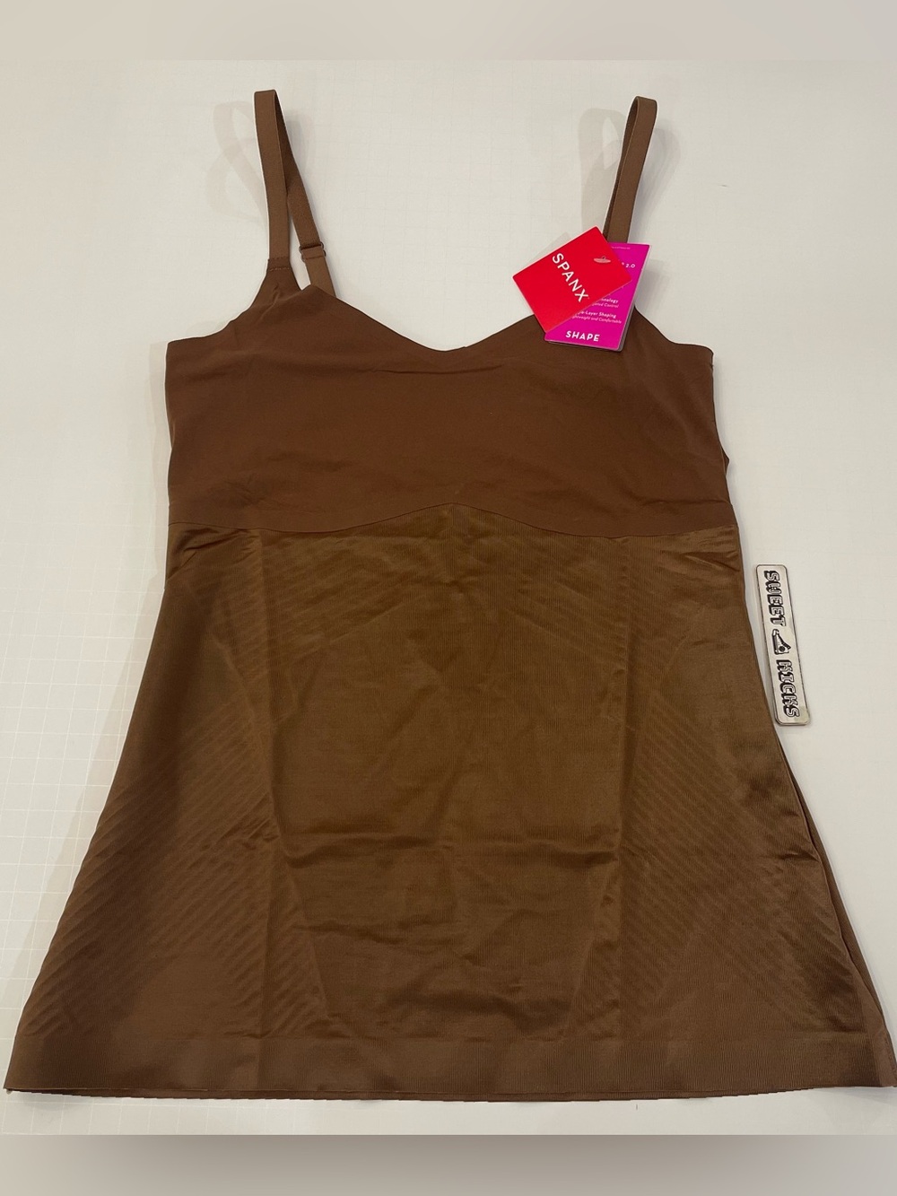 SPANX shape Invisible Shaper Tank Thinstincts 2.0 Chestnut